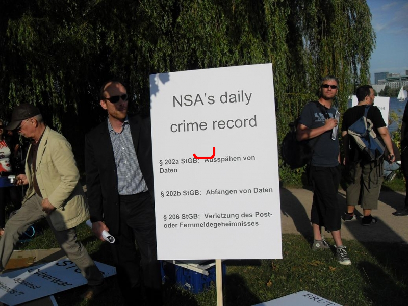 Demonstration gegen PRISM und für Edward Snowden. Hamburg, 11.07.2013_2